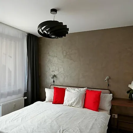 Modern Near The Centre Urban *