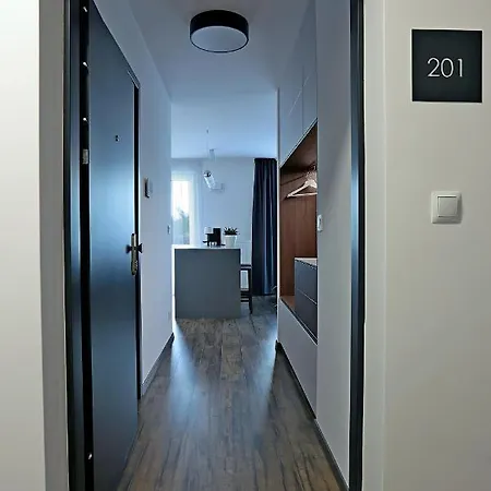 Modern Near The Centre Urban Апартаменты Братислава